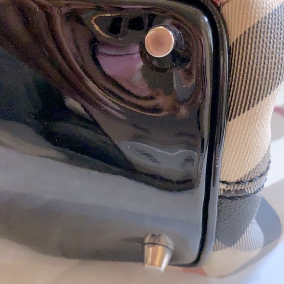 Large Burberry Limited edition Tote bag - Picture 12 of 14